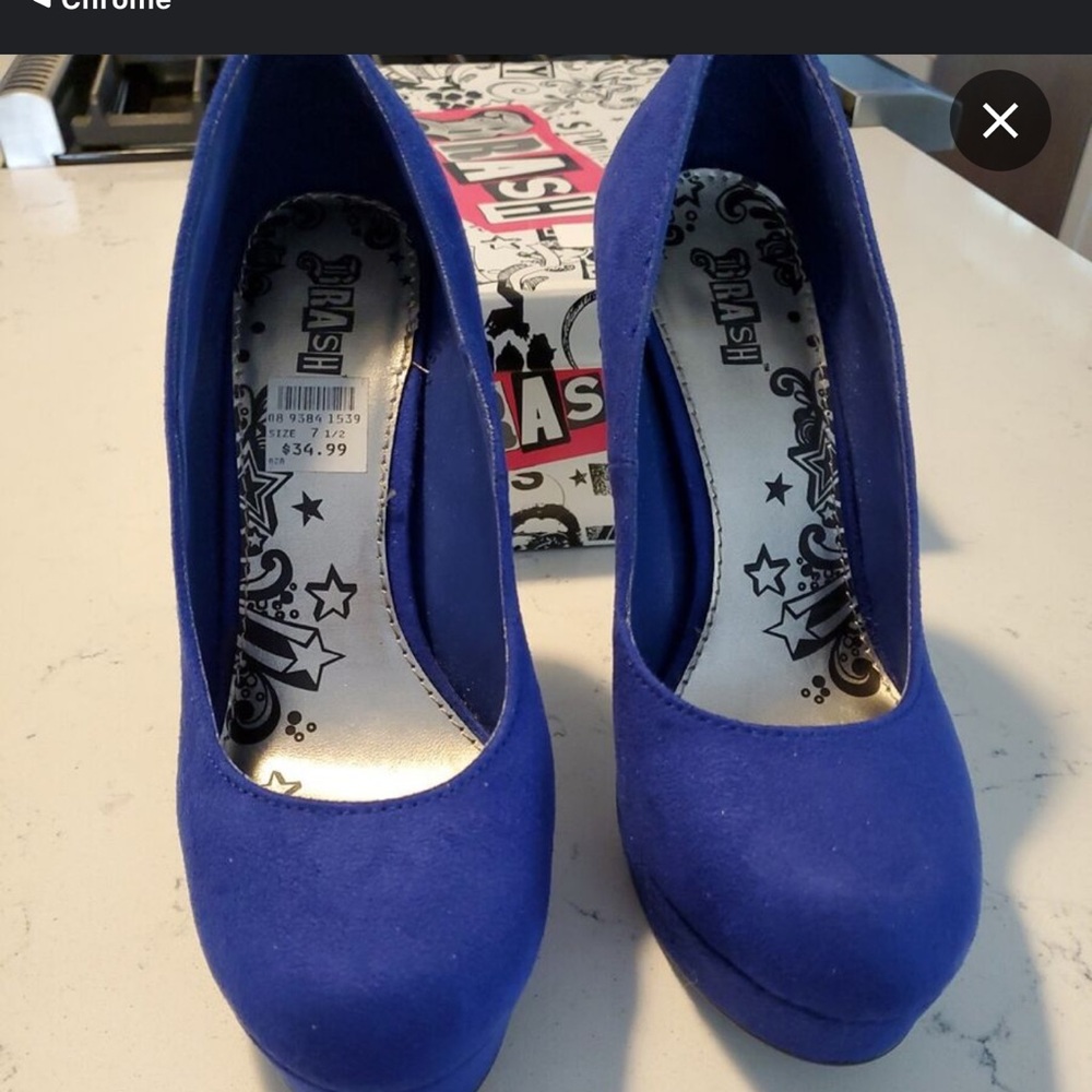 Brash royal blue wedges